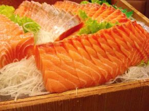 ซาชิมิ มิ เป็นอาหารที่ได้รสธรรมชาติอย่างแท้จริง 