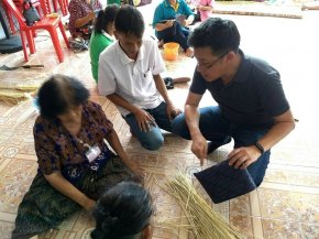 SACICT organized the bamboo weaving craft project 