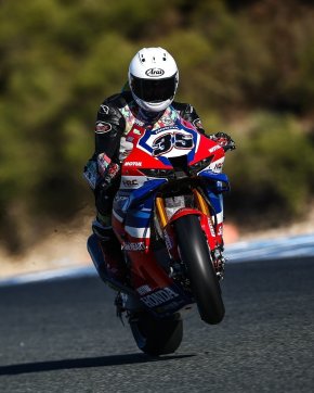 ฮอนด้า ส่ง CBR1000RR-R เทสต์ เวิลด์ ซูเปอร์ไบค์ เฮเรซ ลุ้น ก้อง-สมเกียรติ หายบาดเจ็บทันประเดิมฤดูกาล 2026