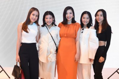 เหล่าแฟชันนิสต้า ตบเท้าร่วมฉลองเปิดโซน THAITHAI ที่ ZEN จุดหมายใหม่ ของคนรักแฟชั่นไทยดีไซเนอร์ 
