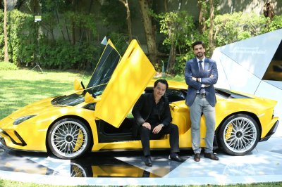 The Private Preview สุดเอ็กซ์คลูซีฟกับ “Lamborghini Aventador S” รุ่นล่าสุด เผยโฉมก่อน Geneva Motor Show 2017    