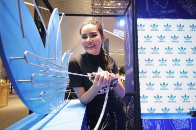 adidas Originals ร่วมฉลองเปิด JD แฟลกชิพสโตร์ แห่งแรกในไทย ที่ไอคอนสยาม 