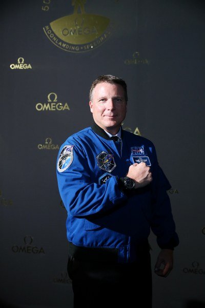 “GOLDEN MOMENTS” ฉลองพิชิตดวงจันทร์ พร้อมเปิดตัว SPEEDMASTER APOLLO 11 50th Anniversary