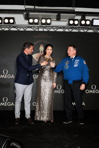 “GOLDEN MOMENTS” ฉลองพิชิตดวงจันทร์ พร้อมเปิดตัว SPEEDMASTER APOLLO 11 50th Anniversary