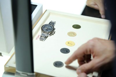 “GOLDEN MOMENTS” ฉลองพิชิตดวงจันทร์ พร้อมเปิดตัว SPEEDMASTER APOLLO 11 50th Anniversary