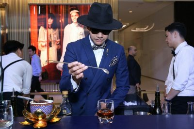 Johnnie Walker ฉลองความสัมพันธ์เคียงคู่ไทยร่วมศตวรรษ พร้อมเปิดตัว “Johnnie Walker Blue Label Bangkok Edition” 