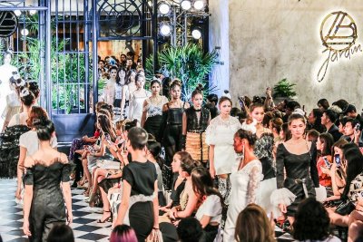 ‘Jardin de la Boutique’  โอเอซิสใจกลางกรุง เปิดตัวพร้อมคอลเล็กชั่นใหม่ ออทั่ม 2017 “Prom Night Twirlies” 