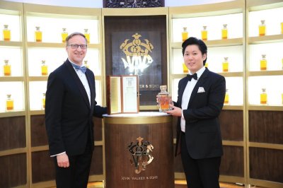 Johnnie Walker เปิดตัว เอ็กซ์คลูซีฟ วิสกี้ รังสรรค์ขึ้นเพื่อไทย “The John Walker & Sons Siam Blend”  