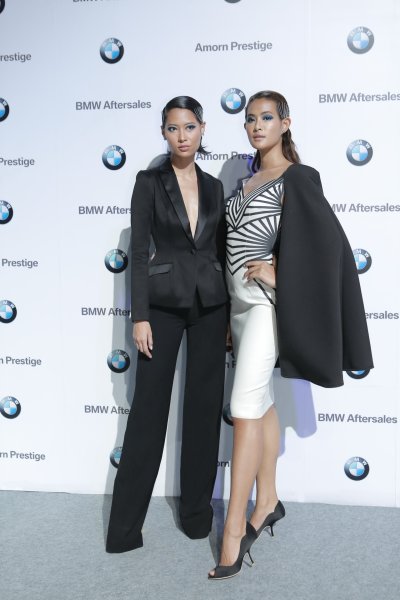 ‘อมร เพรสทีจ’ ร่วมกับ ‘บีเอ็มดับเบิลยู ประเทศไทย’ เปิดตัว ‘BMW SERVICE ONLY OUTLET’ พร้อมโชว์ POEM