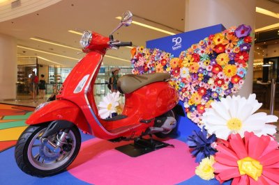 เวสป้า ฉลอง 50 ปี ย้อนรำลึกยุค ‘60s ในงาน Vespa Primavera Wonderland 