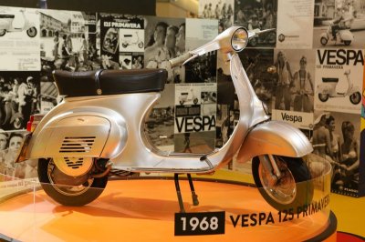 เวสป้า ฉลอง 50 ปี ย้อนรำลึกยุค ‘60s ในงาน Vespa Primavera Wonderland 
