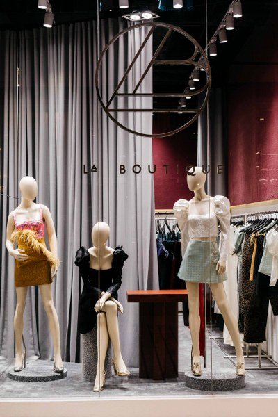La Boutique เปิดแฟล็กชิพสโตร์ สไตล์ ‘Modern Parisienne’ พร้อม S/S 2019 ‘Prêt- à- Paris’ 