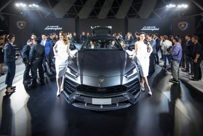 Lamborghini Urus “Super SUV” สิ้นสุดทุกการรอคอย ของเหล่าเซเลบฯ และแฟนพันธุ์แท้กระทิงดุมาถึงไทยแล้ว