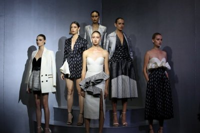 “Vatanika's Couture Collection” เปิดรันเวย์ฮอต โชว์แฟชั่นสุดเปรี้ยวระดับลักชัวรี่ 