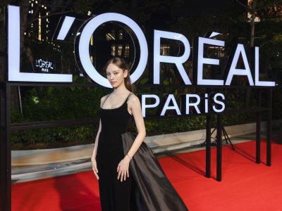 L’Oreal Paris จัดใหญ่! ฉลอง ‘คุณค่าที่ทุกคนคู่ควร’ กว่า 115 ปี ร่วมกับ ชมพู่-ณิชา-เบ็คกี้-เจมีไนน์-มาดามแป้ง
