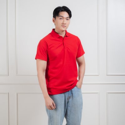 เสื้อโปโล "รุ่นไม่มีกระเป๋า" สีแดง เสื้อโปโล "รุ่นไม่มีกระเป๋า" สีแดง