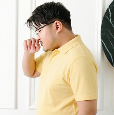 เสื้อโปโลพลัสไซส์ "ไม่มีกระเป๋า" สีเหลืองบัตเตอร์