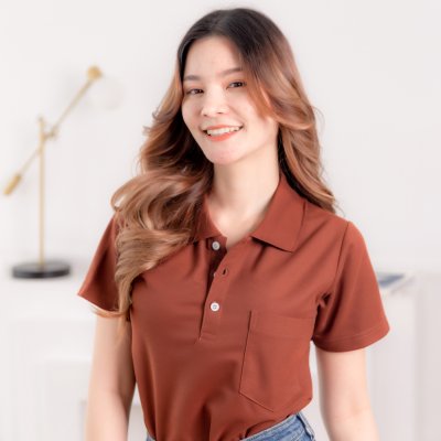เสื้อโปโล "รุ่นมีกระเป๋า" สีน้ำตาล เสื้อโปโล "รุ่นมีกระเป๋า" สีน้ำตาล