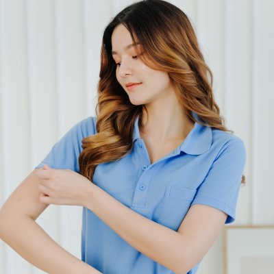 เสื้อโปโล รุ่นมีกระเป๋า สีฟ้าเฟรนซ์บลู