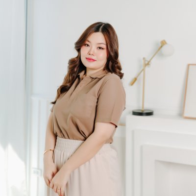 เสื้อโปโล "รุ่นมีกระเป๋า" สีม็อคค่า เสื้อโปโล "รุ่นมีกระเป๋า" สีม็อคค่า