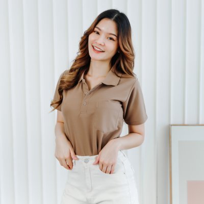 เสื้อโปโล รุ่นมีกระเป๋า สีม็อคค่า