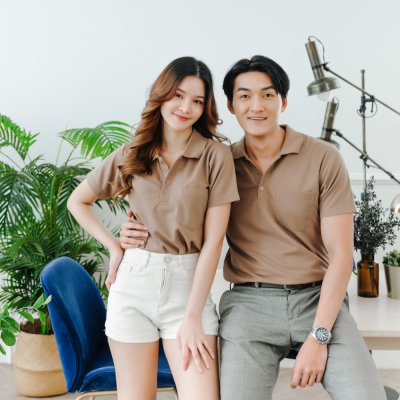 เสื้อโปโล รุ่นมีกระเป๋า สีม็อคค่า