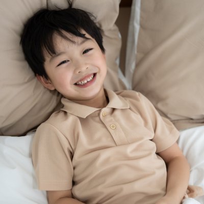 เสื้อโปโลเด็ก สไตล์มินิมอล สีเบจ(ครีม) เสื้อโปโลเด็ก สไตล์มินิมอล สีเบจ(ครีม)