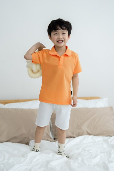 เสื้อโปโลเด็ก สไตล์มินิมอล สีส้มแคร์รอต