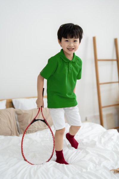 เสื้อโปโลเด็ก สไตล์มินิมอล สีเขียวใบไม้