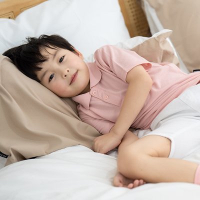 เสื้อโปโลเด็ก สไตล์มินิมอล สีชมพูเลิฟลี่พิ้งค์