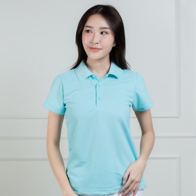 เสื้อโปโลหญิง "ทรงเว้าเอว" สีฟ้าใส