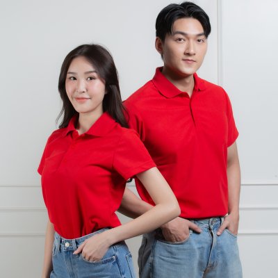 เสื้อโปโลหญิง "ทรงเว้าเอว" สีแดง