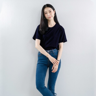 HAPPY TEE เสื้อยืด คอกลม แขนสั้น - สีกรมท่า