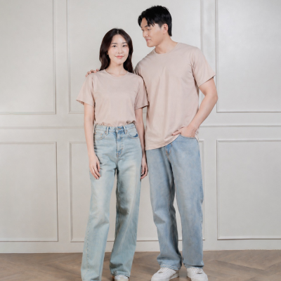 HAPPY TEE UNISEX T-SHIRT - สีชานม