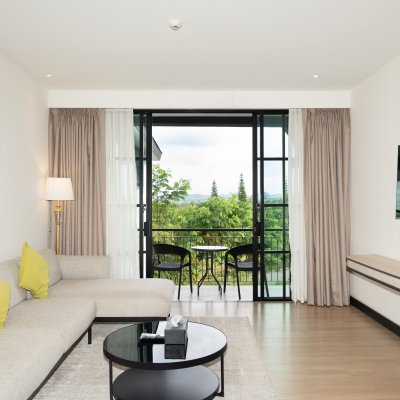 FOR:REST Retreat : Suite Room Package