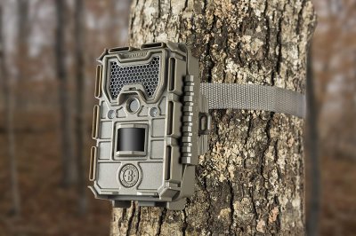 Bushnell Trophy Cam HD Essential E3 16MP Low Glow Trail Camera