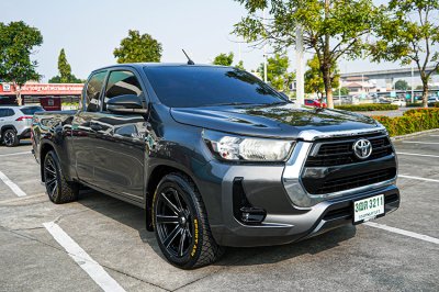 2022 Toyota HILUX REVO 2.4 Smart Cab Z Edition Entry
