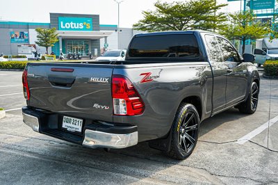 2022 Toyota HILUX REVO 2.4 Smart Cab Z Edition Entry