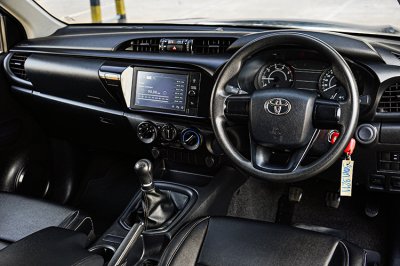 2022 Toyota HILUX REVO 2.4 Smart Cab Z Edition Entry