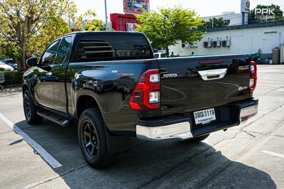 2021 Toyota HILUX REVO 2.4 Smart Cab Prerunner Entry Pickup