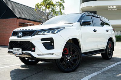 2022 Toyota FORTUNER 2.8 GR Sport 4WD SUV