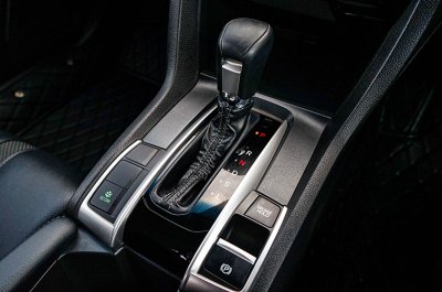 2021 Honda CIVIC 1.8 FC  EL Sedan