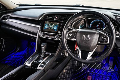 2021 Honda CIVIC 1.8 FC  EL Sedan