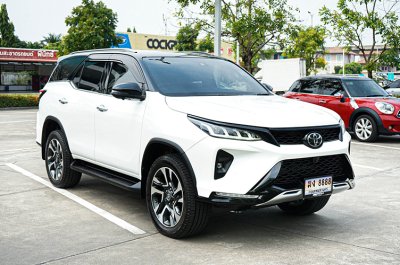 2022 Toyota FORTUNER 2.8 Legender SUV
