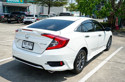 2021 Honda CIVIC 1.8 FC  EL Sedan