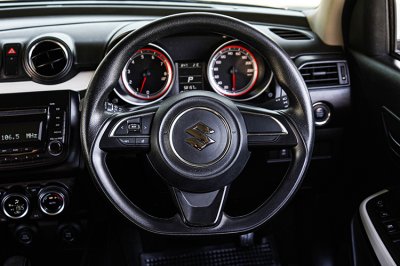 2021 Suzuki SWIFT 1.2  GL Hatchback