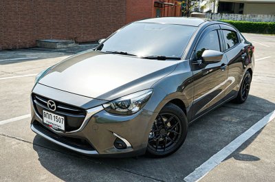 2019 Mazda 2 1.3 High Connect Sedan