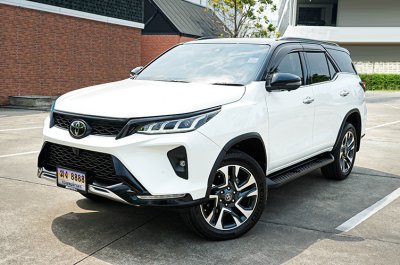 2022 Toyota FORTUNER 2.8 Legender SUV