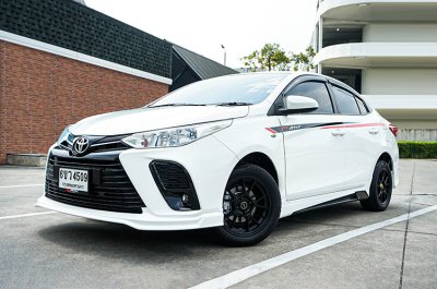 2022 Toyota Yaris Ativ 1.2 Entry