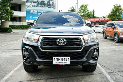 2016 TOYOTA HILUX REVO 2.4 G NAVI PRERUNNER DOUBLE CAB